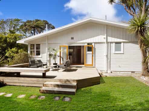 44 Homewood Crescent, Karori
