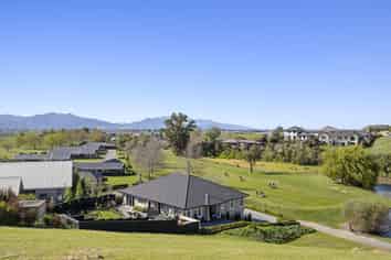 32 Golf View Close, Blenheim