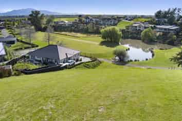 32 Golf View Close, Blenheim