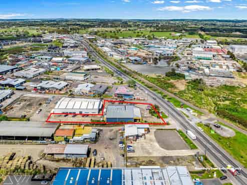 KUMEU BUSINESS HUB
