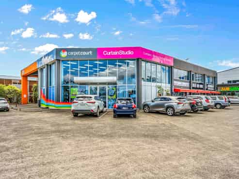 KUMEU BUSINESS HUB
