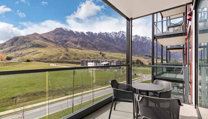 203/34 Red Oaks Drive, Frankton
