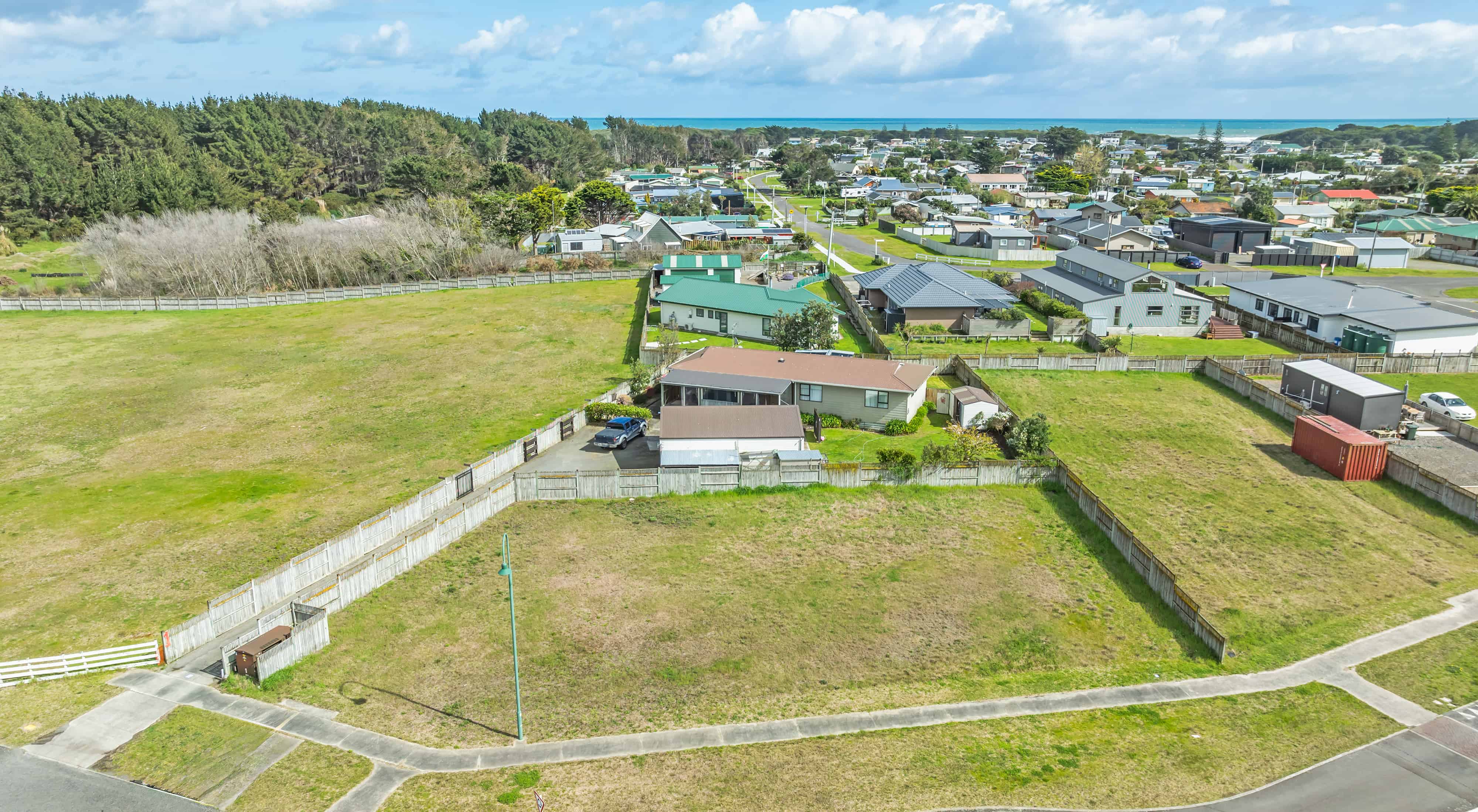 5 Sandown Avenue, Himatangi Beach, Manawatu For Sale realestate.co.nz
