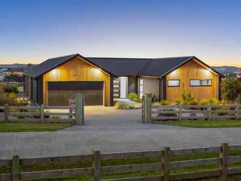 11 Johnson Place, Stillwater