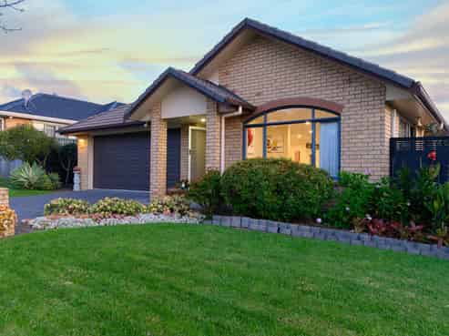 32 Corta Bella Place, Golflands