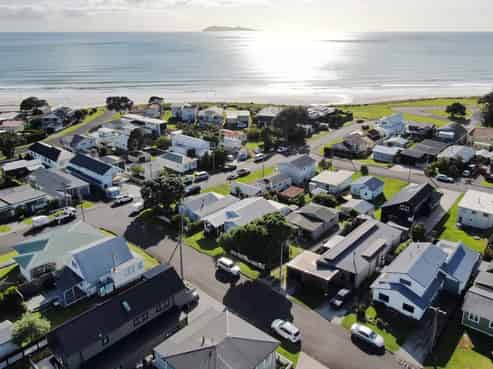 6 Marine Avenue, Waihi Beach