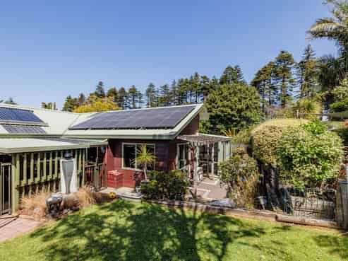 8 Hawkings Crescent, Kerikeri