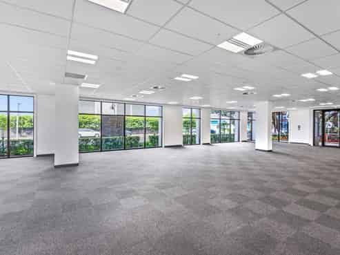 PREMIUM PARNELL MEDICAL OFFICE PREMISES
