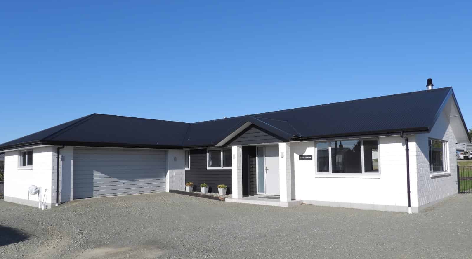17 Gordon Street, Weston, Waitaki For Sale realestate.co.nz