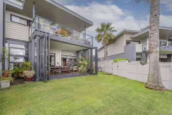 9a/73 South Highway, Whitianga