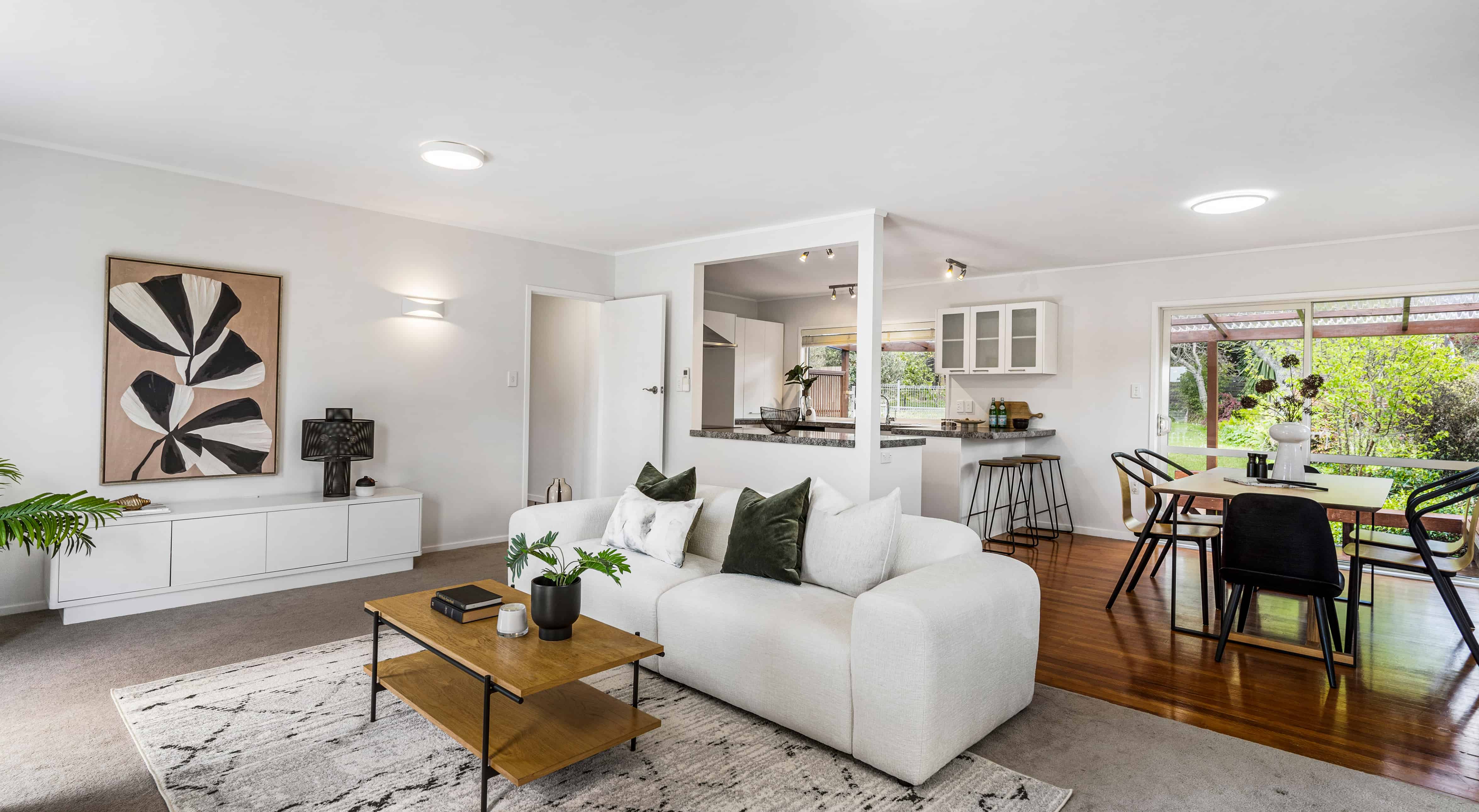 21 St Ives Terrace, Mairangi Bay, North Shore City For Sale