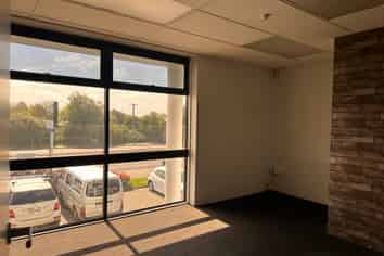 High Profile Offices Fronting Blenheim Rd