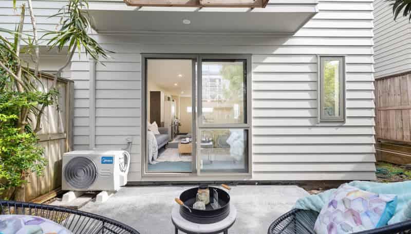 50/21 Hunters Park Drive, Three Kings