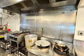 TURNKEY RESTAURANT OPPORTUNITY!

