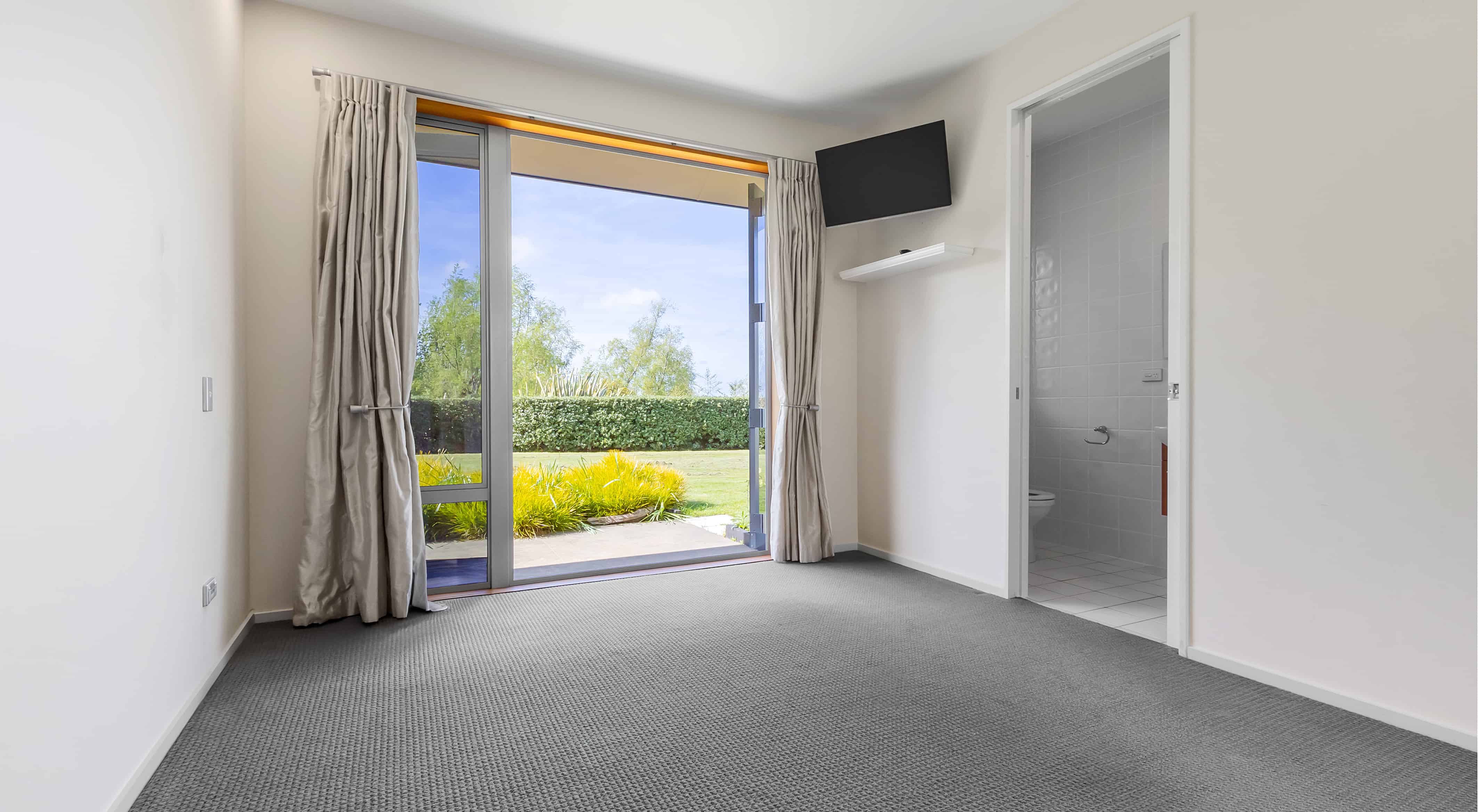 5 Cameron Drive, Acacia Bay, Taupo For Sale realestate.co.nz