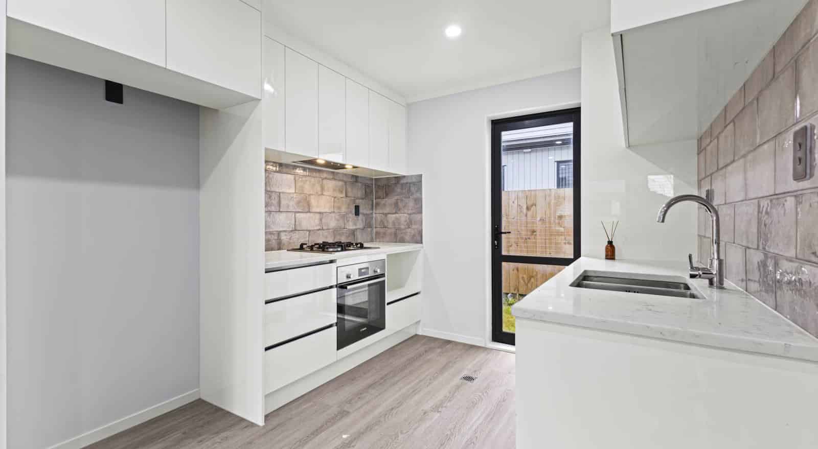 8E Kent Road, Manurewa, Manukau City For Sale realestate.co.nz