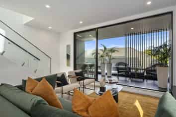 6/45 Anzac Street, Takapuna