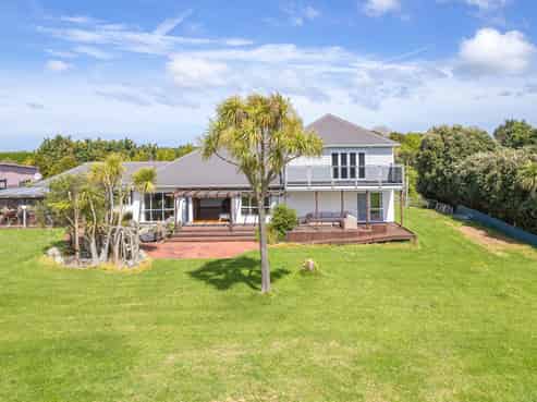 100 Western Line, Brunswick