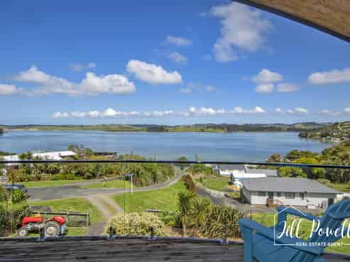 36 Kilbraugh Street, Whakapirau