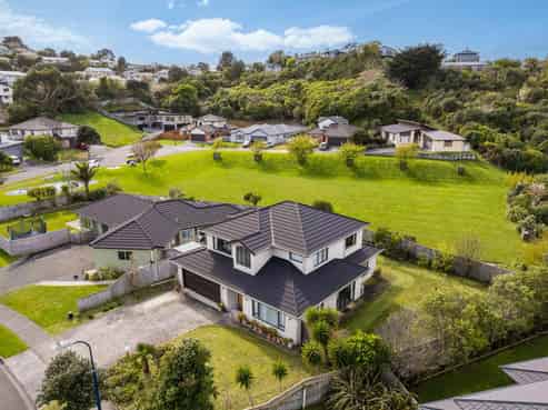 10 Fiordland Place, Aotea