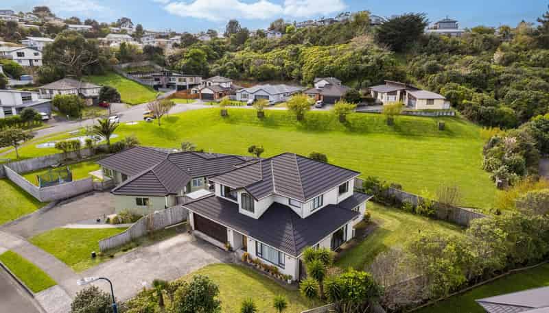 10 Fiordland Place, Aotea