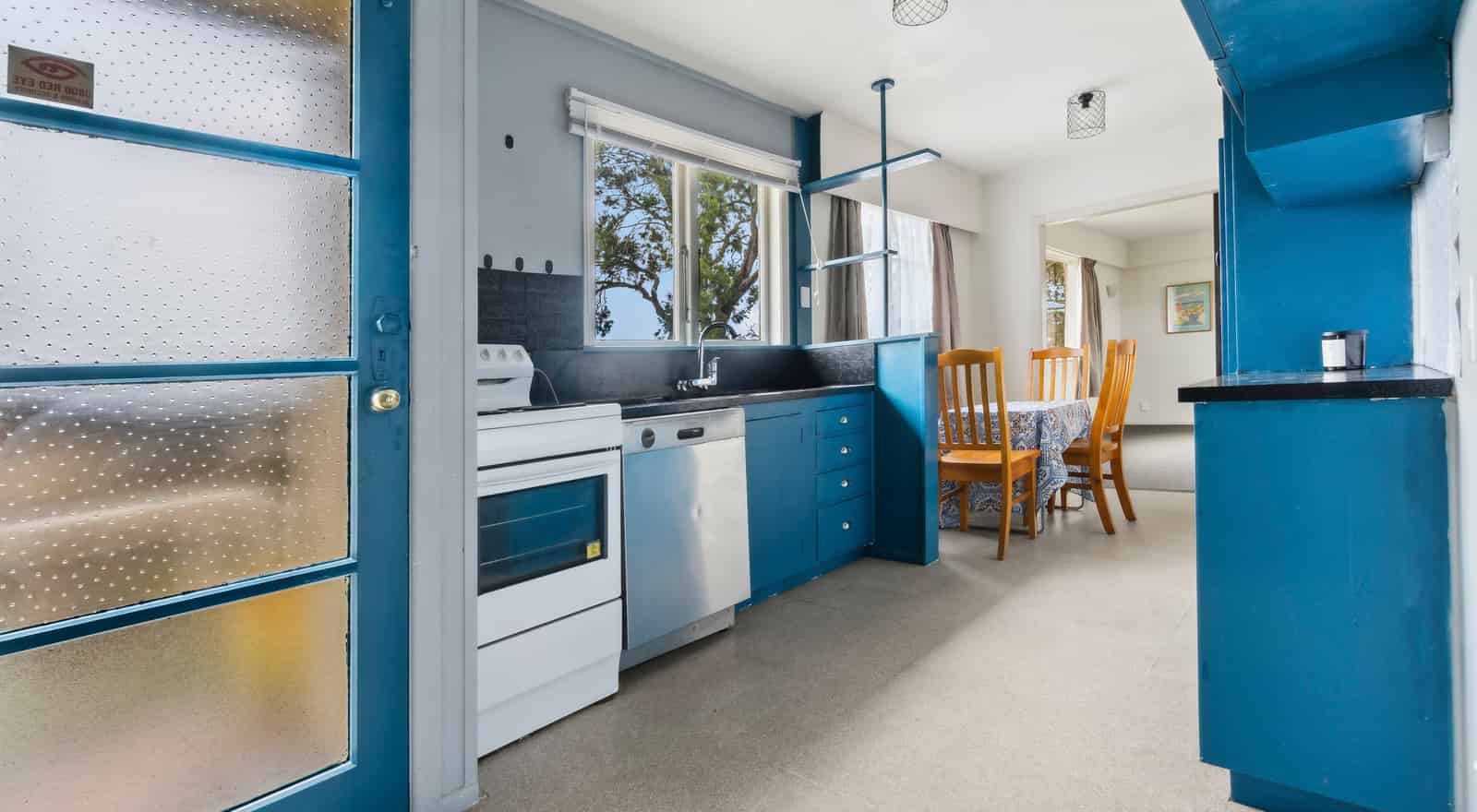 5 Andrew Road, Howick, Manukau City For Sale realestate.co.nz