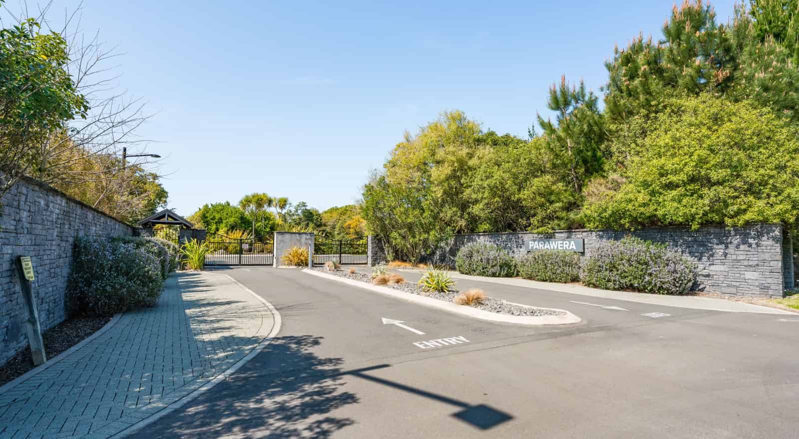 9 Parawera Drive, Acacia Bay, Taupo For Sale realestate.co.nz