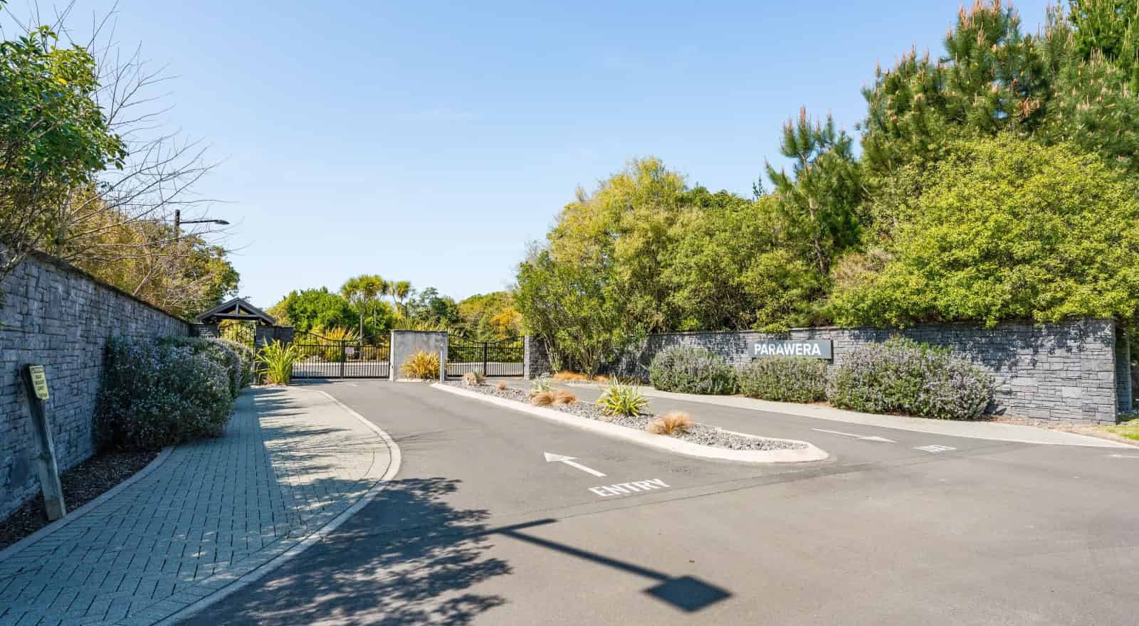 9 Parawera Drive, Acacia Bay, Taupo For Sale realestate.co.nz