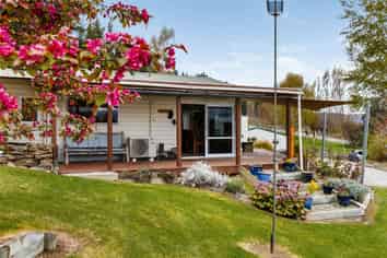 53 Hillview Road, Alexandra