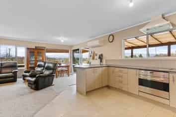 53 Hillview Road, Alexandra