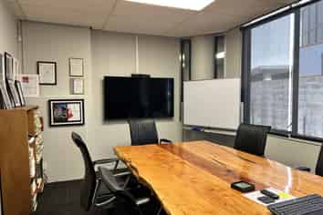 CBD fringe office space - Gross Lease