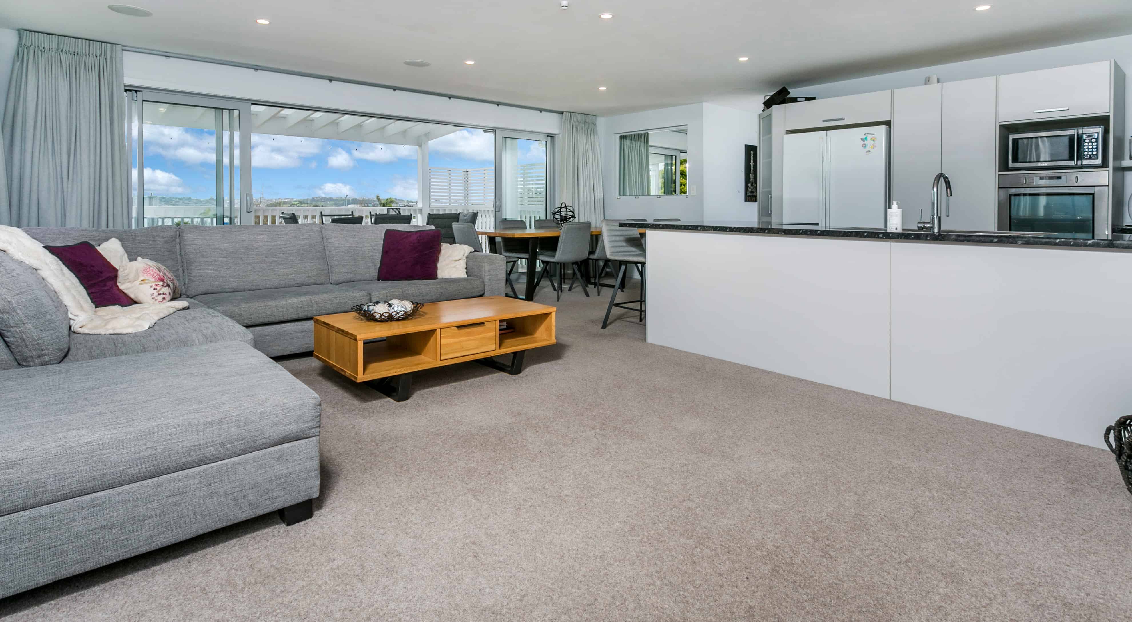 2/5 Jumento Place, Unsworth Heights, North Shore City For Sale