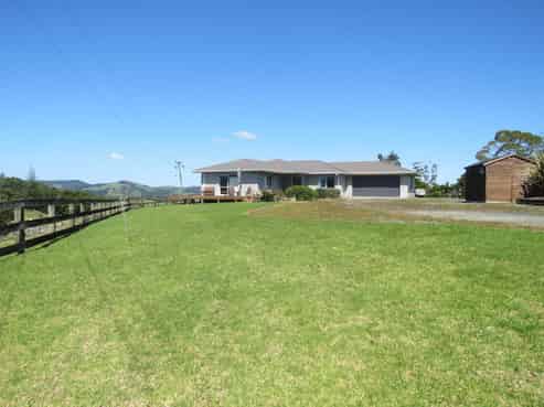 15 Perry Road, Mangamuka