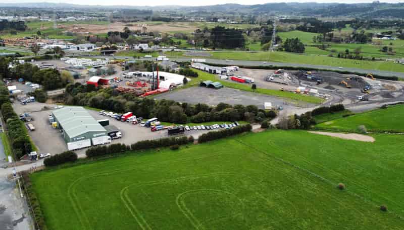 1121 Great South Road, Drury