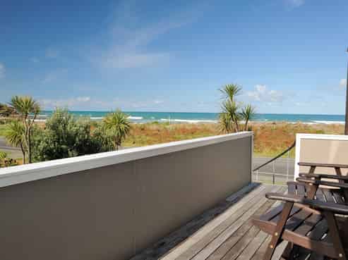 23 Judges Parade, Mahia
