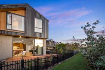 Lot 7/98 & 100 Walker Road, Point Chevalier