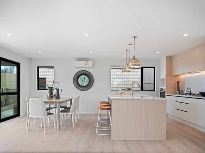 37 Pinecrest Drive, Gulf Harbour