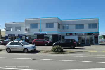 Positioned To Be Seen - Level 1 Office Space 