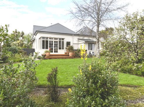 52 Eglington Road, Mornington