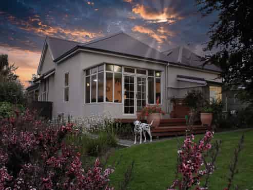 52 Eglington Road, Mornington