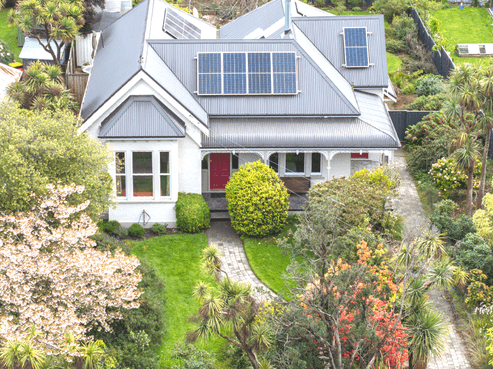52 Eglington Road, Mornington