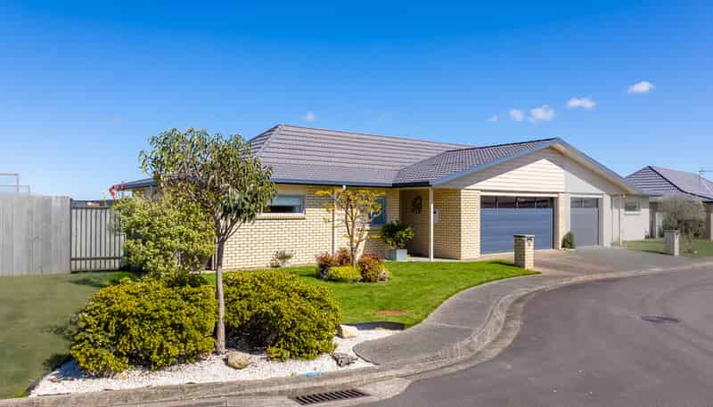 22/91 Mako Mako Road, LEVIN