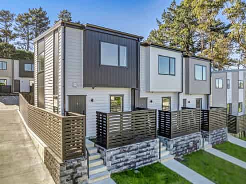 58 - 60 Kemp Road, Massey