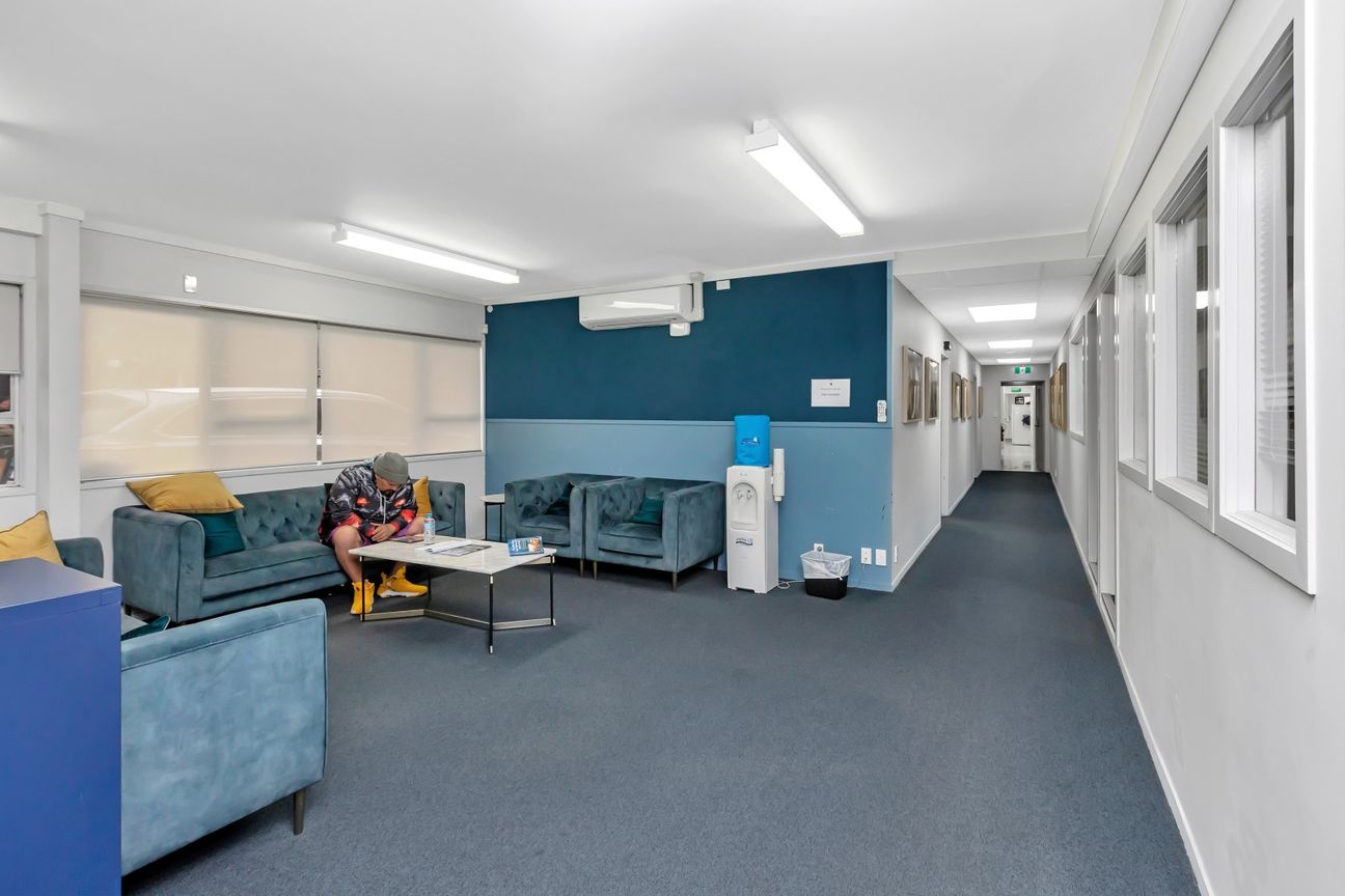 Affordable, convenient and ample parking - Ansicht 3