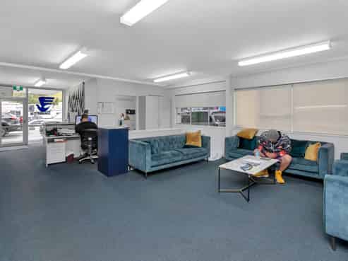 Affordable, convenient and ample parking