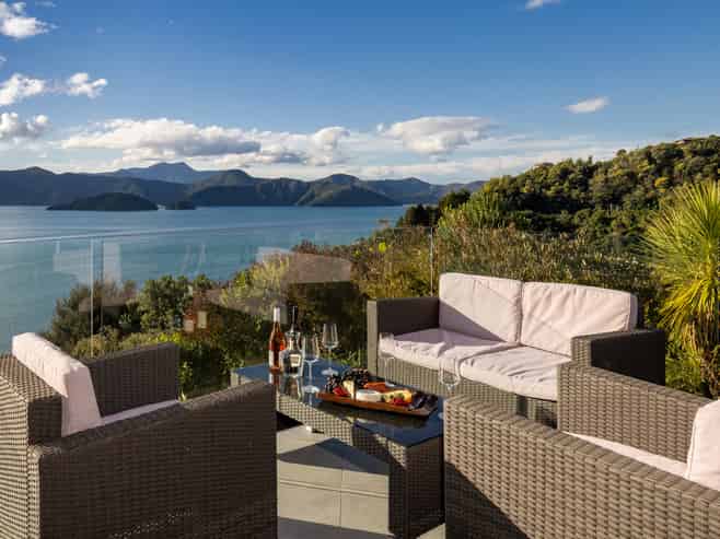 1 Cooks Ridge Waikawa Bay, Picton