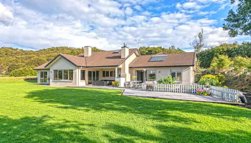 121 Fagan Lane, Whitianga
