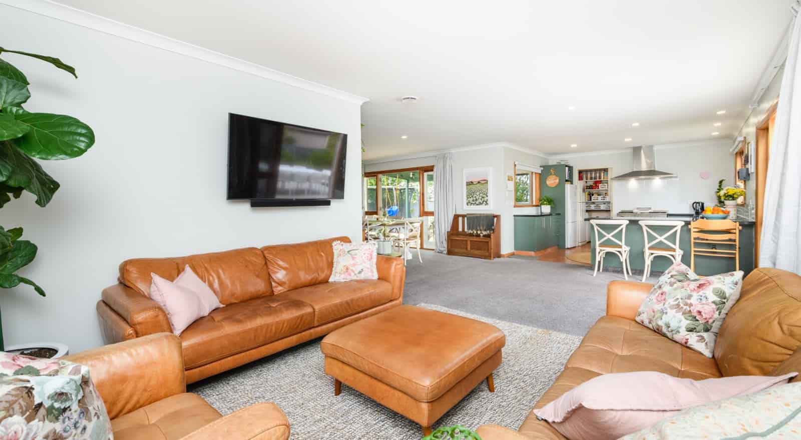 44 Sherwill Street East, Feilding, Manawatu For Sale realestate.co.nz