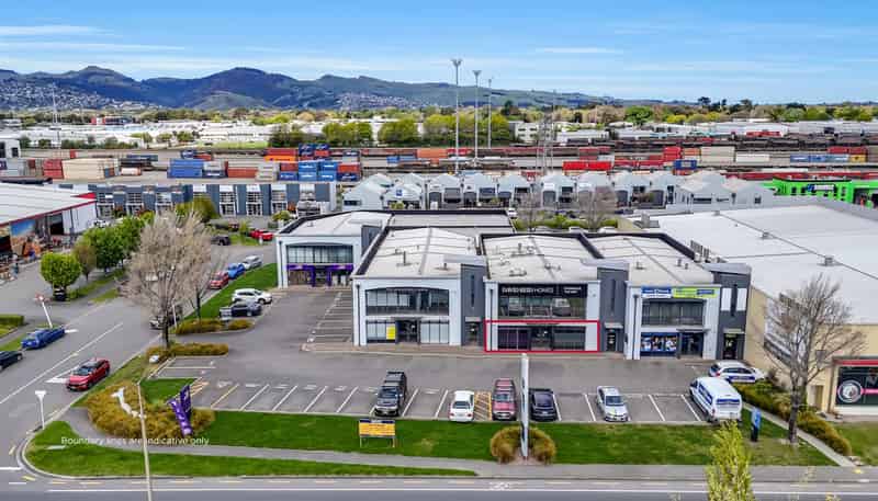 2/213 Blenheim Road, Riccarton