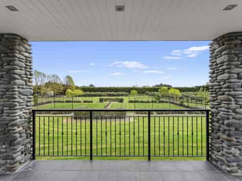 498 North Eyre Road, Swannanoa